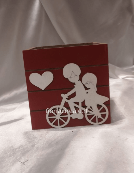 scatola  in legno san valentino